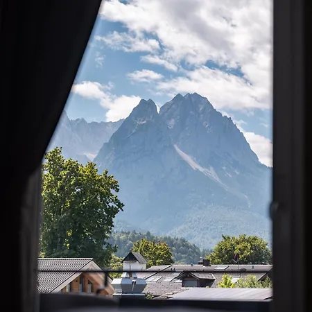 Hotel Hyperion - Partenkirchen 4*